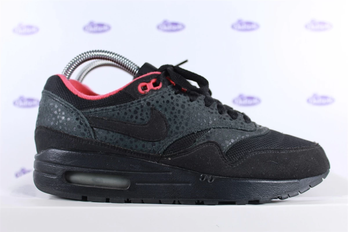 Nike Air Max 1 Black Hot Red Safari 3 Nike Air Max 1 Black Hot Red Safari