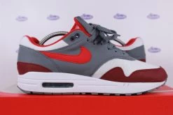 Nike Air Max 1 University Red Cool Grey 12 Nike Air Max 1 University Red Cool Grey -Sneaker Verkoop Nike Air Max 1 University Red Cool Grey 7