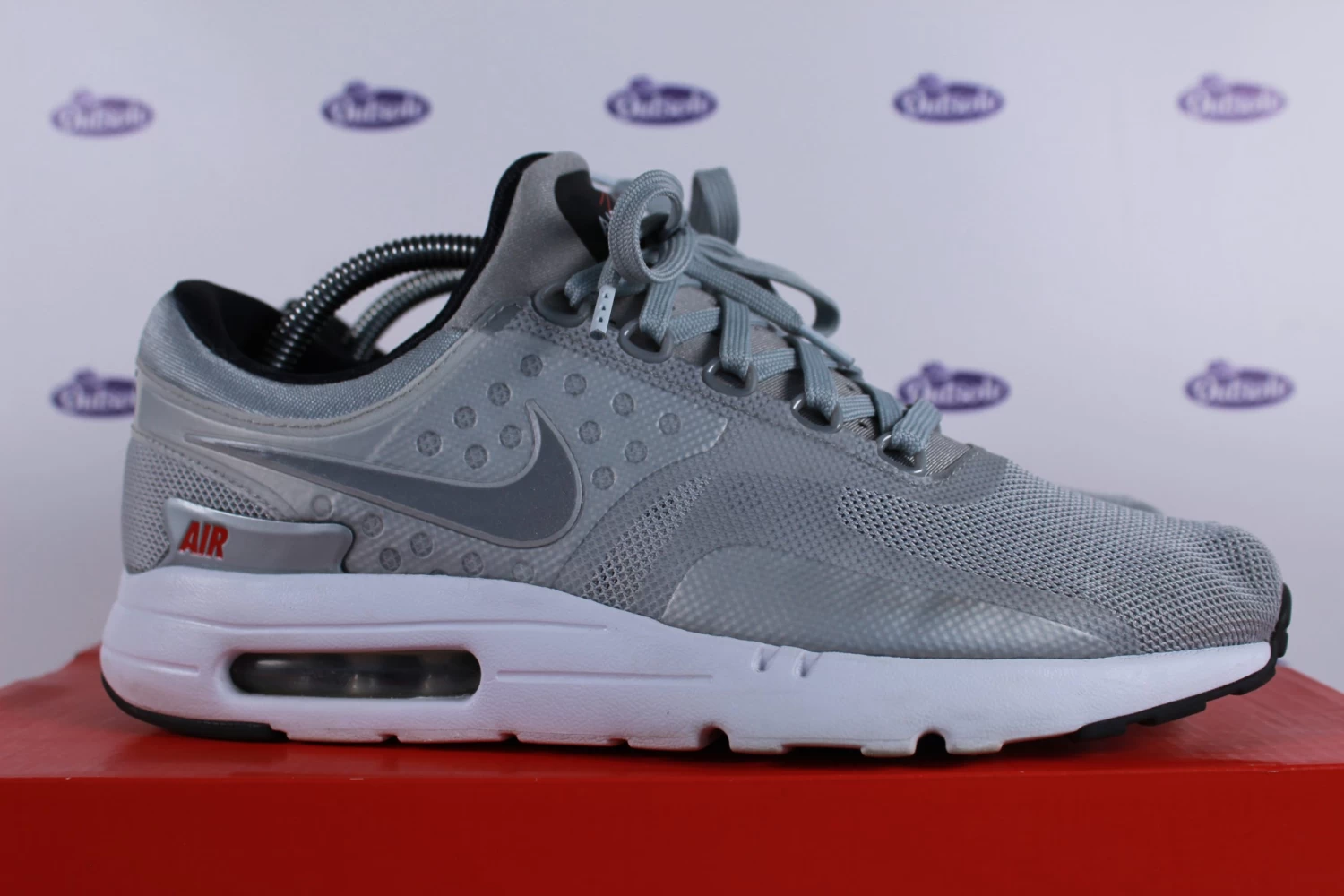 Nike Air Max Zero QS Metallic Silver 3 Nike Air Max Zero QS Metallic Silver