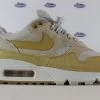 Nike Air Max 90/1 Hybrid Wheat Gold -Sneaker Verkoop nike air max 90 1 hybrid wheat gold 375 1 scaled 1