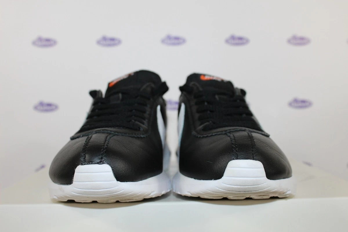 Nike Roshe Cortez NM SP Black White 5 Nike Roshe Cortez NM SP Black White - Afbeelding 3